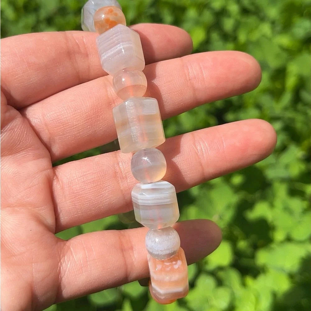 11mm stretchable cubic banded‎ Yanyuan agate bracelet 1486